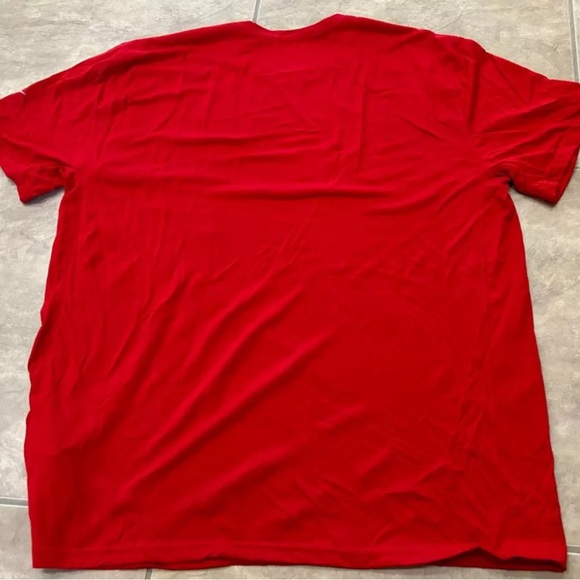 Nike Dri-Fit Short Sleeve T-Shirt Red w/ White Swoosh Men’s Adult NEW w/ Tag - Picture 2 of 3